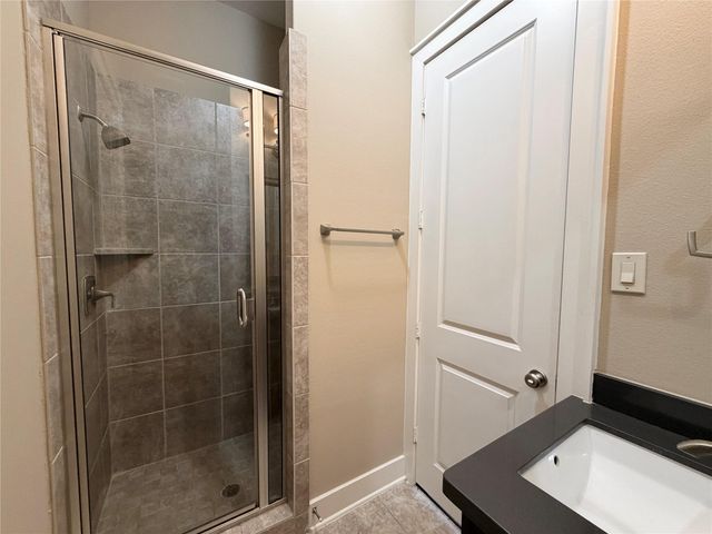 3917 Rose Street, Houston, TX 77007