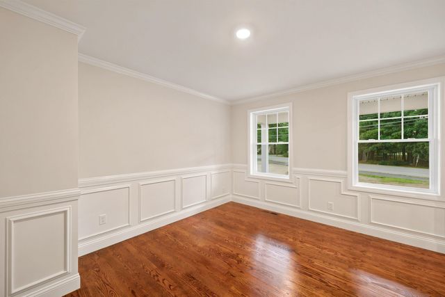 105 Sewalls Falls Road, Concord, NH 03303