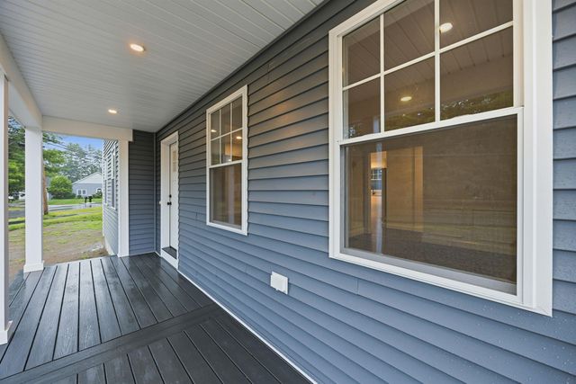 105 Sewalls Falls Road, Concord, NH 03303