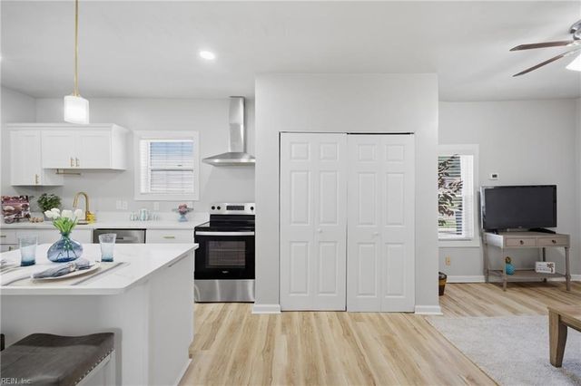 1012 Hannah ST, Norfolk, VA 23505