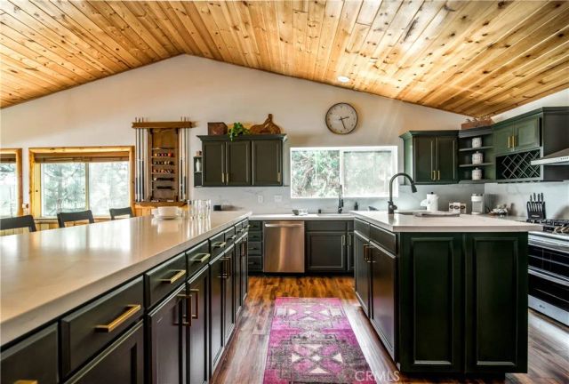 1002 White Mountain, Big Bear City, CA 92314