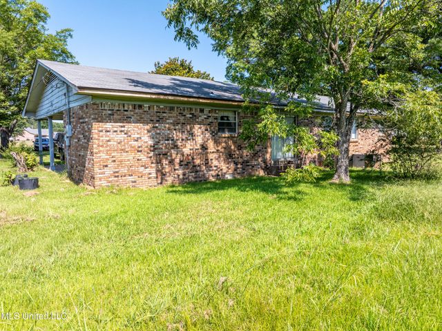 713 West Street, Coldwater, MS 38618