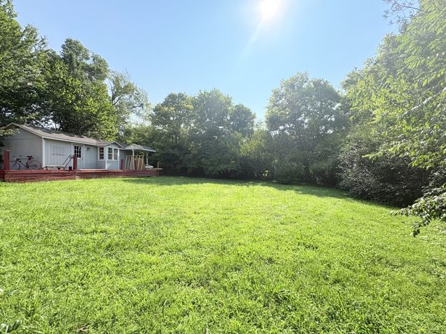 111 Clearwater Sq, Sparta, TN 38583