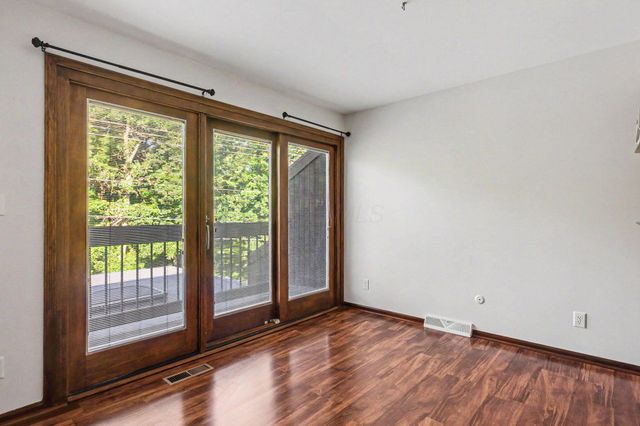 2129 Brookhurst Avenue, D, Columbus, OH 43229
