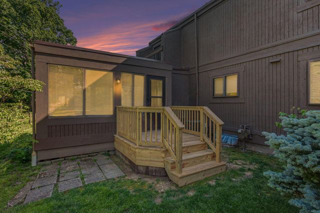 2129 Brookhurst Avenue, D, Columbus, OH 43229