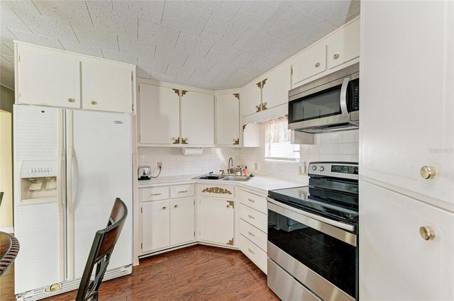 415 DUBLIN AVENUE, Bradenton, FL 34207