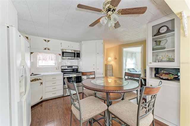 415 DUBLIN AVENUE, Bradenton, FL 34207