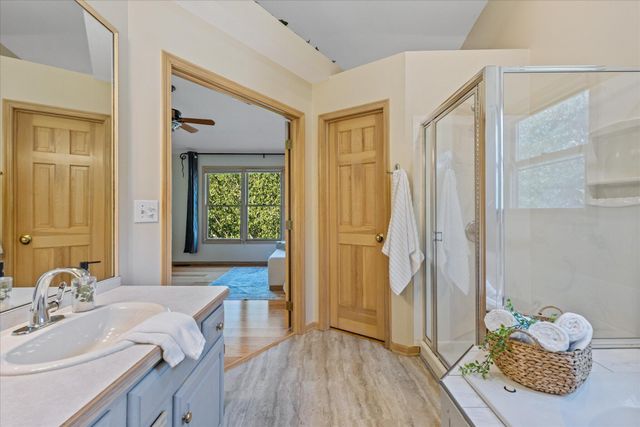 900 Old Pine Drive, Columbus, OH 43230