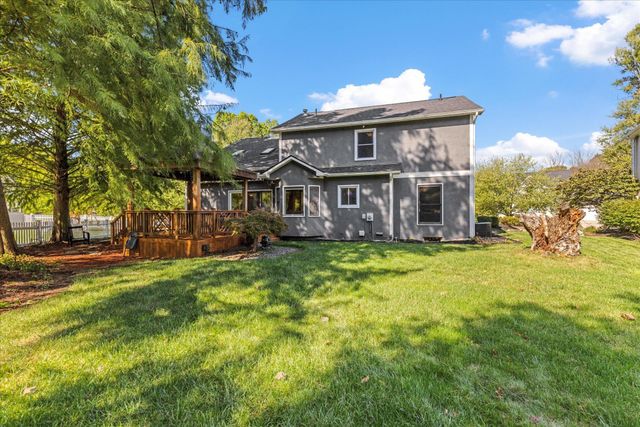 900 Old Pine Drive, Columbus, OH 43230