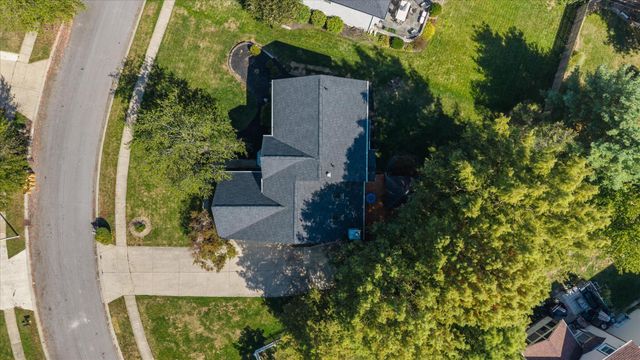 900 Old Pine Drive, Columbus, OH 43230