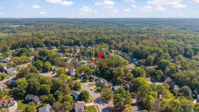 900 Old Pine Drive, Columbus, OH 43230