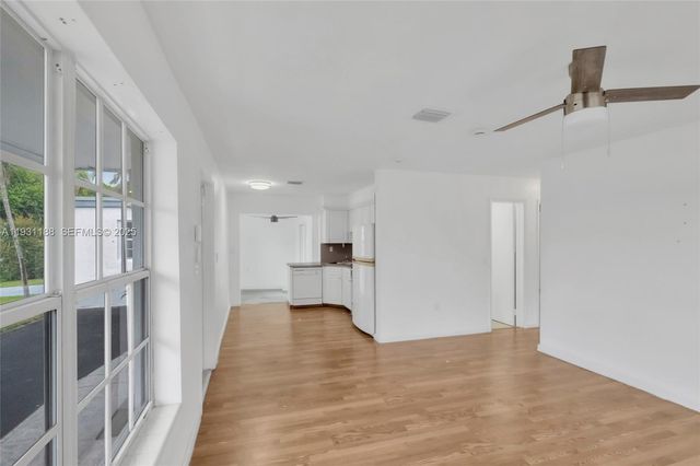 17031 NW 12th Ave, Miami Gardens, FL 33169