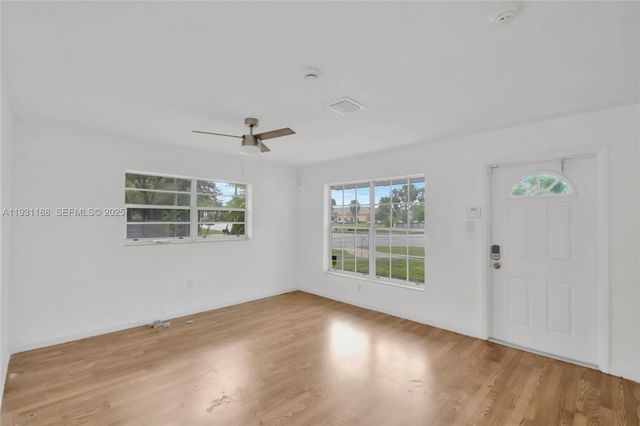 17031 NW 12th Ave, Miami Gardens, FL 33169