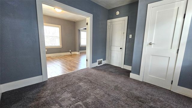 1800 5TH Avenue SE, Cedar Rapids, IA 52403