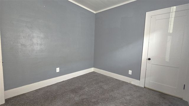 1800 5TH Avenue SE, Cedar Rapids, IA 52403