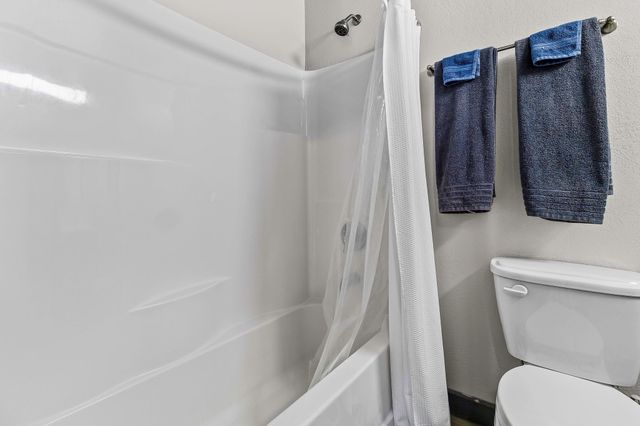 211 Captain Kidd Lane, Point Blank, TX 77364