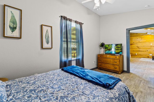 211 Captain Kidd Lane, Point Blank, TX 77364