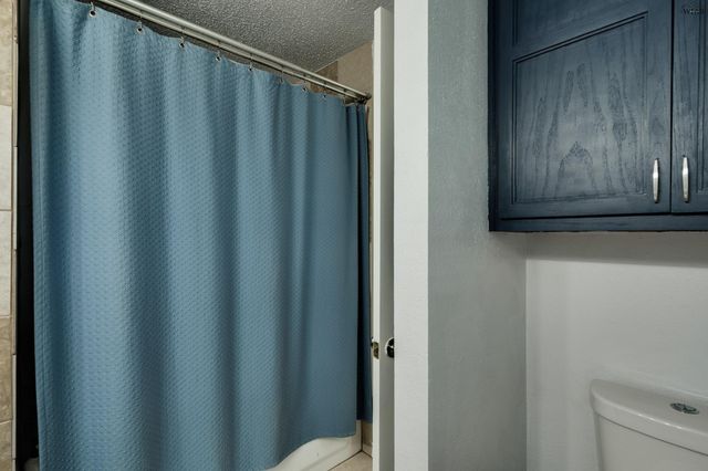 707 W TEXAS AVENUE, Iowa Park, TX 76367