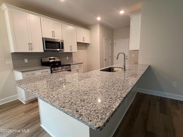 1077 Echo Drive NE, Leland, NC 28451