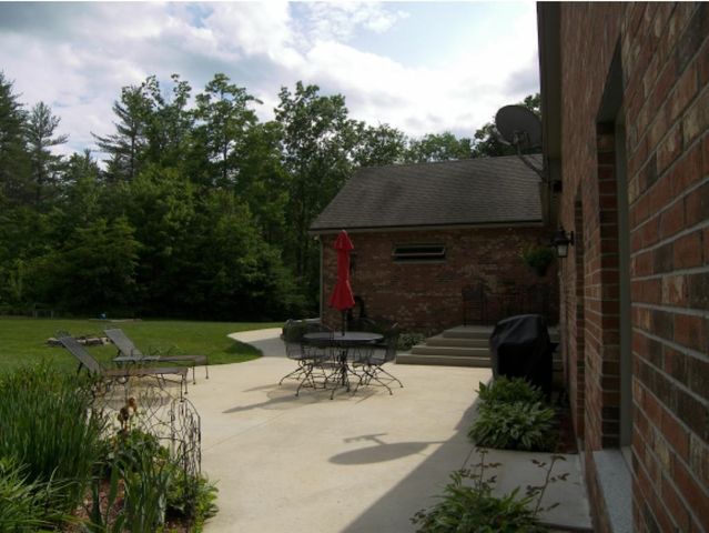 345 Intervale Road, Canterbury, NH 03224