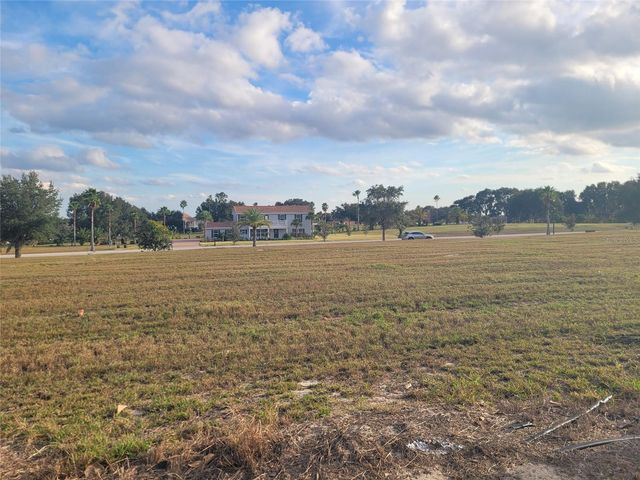 7425 JASMINE STREET, Groveland, FL 34736