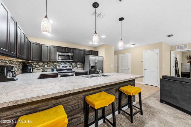 1294 SARAHS LANDING Drive, Jacksonville, FL 32221