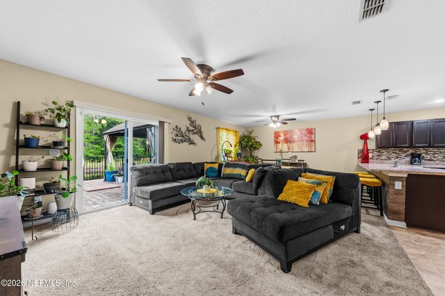 1294 SARAHS LANDING Drive, Jacksonville, FL 32221