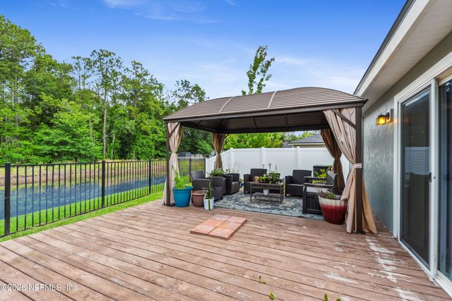 1294 SARAHS LANDING Drive, Jacksonville, FL 32221