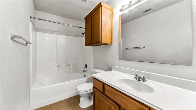 1001 Krenek Tap Road 1201, College Station, TX 77840