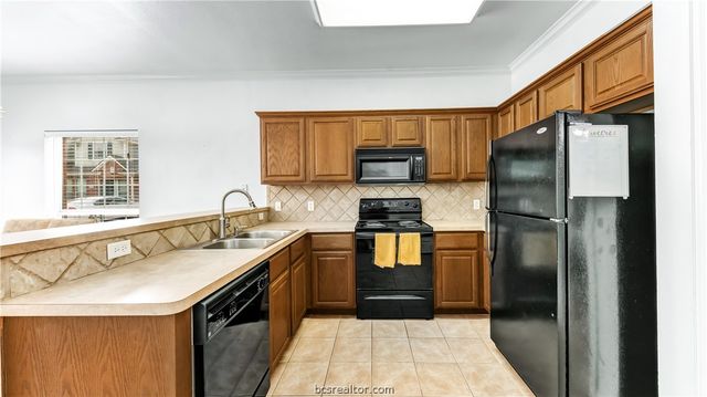 1001 Krenek Tap Road 1201, College Station, TX 77840
