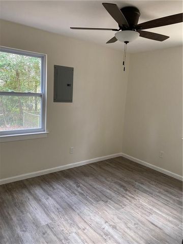 4135 Jamett Circle, Eight Mile, AL 36613