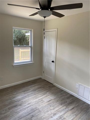 4135 Jamett Circle, Eight Mile, AL 36613