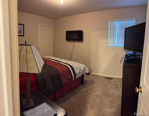 42887 Sadie Lan 42887 Sandie Lane, Van Buren, MI 48111