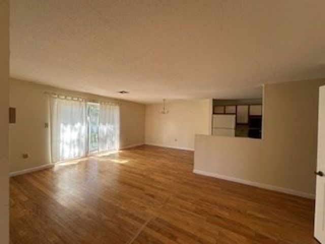 181 Littleton Rd 236, Chelmsford, MA 01824