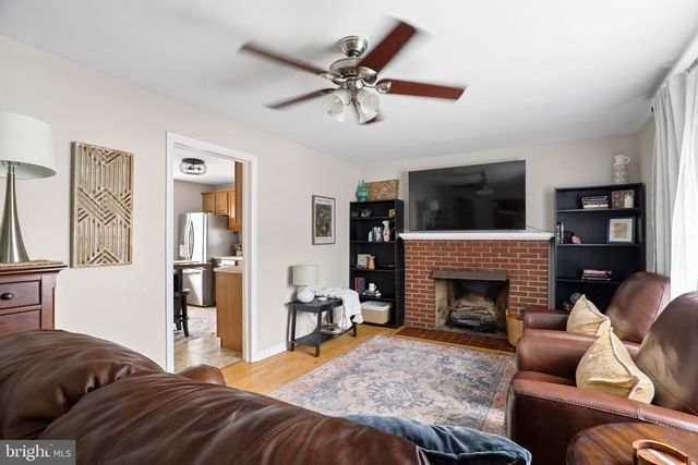 1412 S LOUDOUN ST, Winchester, VA 22601