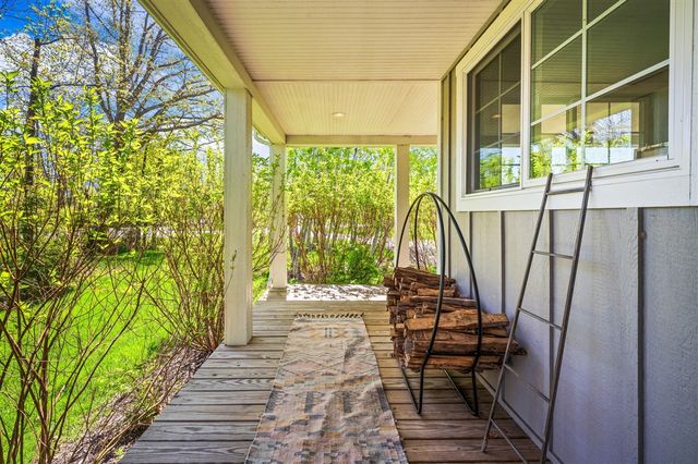 5553 Hidden Pond Lane, Sawyer, MI 49125