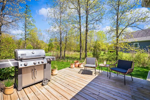 5553 Hidden Pond Lane, Sawyer, MI 49125