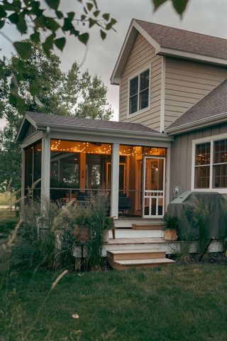 5553 Hidden Pond Lane, Sawyer, MI 49125