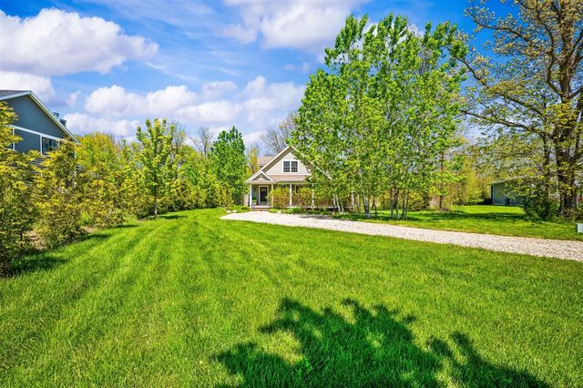 5553 Hidden Pond Lane, Sawyer, MI 49125