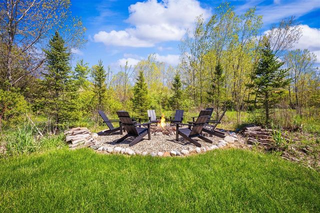 5553 Hidden Pond Lane, Sawyer, MI 49125