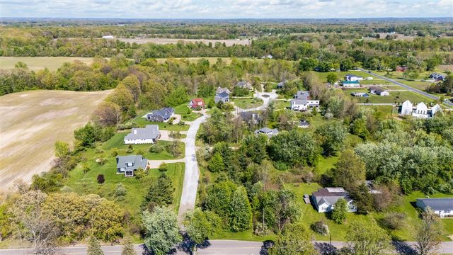 5553 Hidden Pond Lane, Sawyer, MI 49125