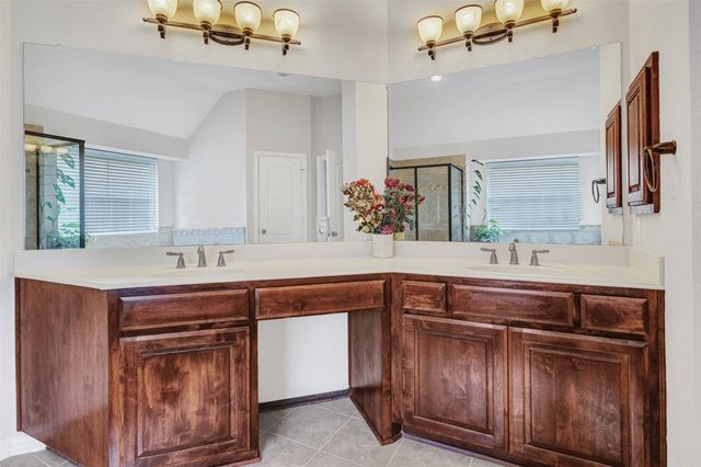 6956 S Capella Park Avenue, Dallas, TX 75236