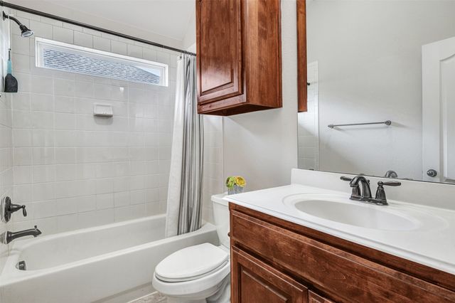 6956 S Capella Park Avenue, Dallas, TX 75236