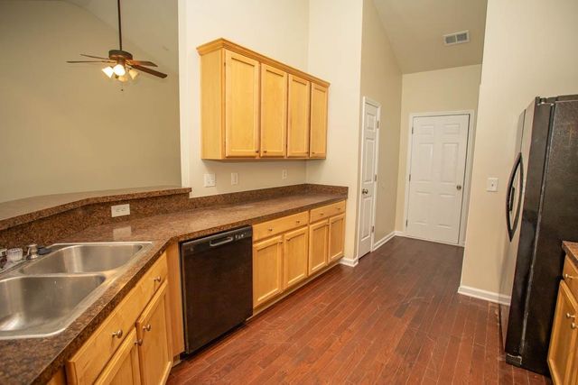 4693 Farm Lake Dr., Myrtle Beach, SC 29579