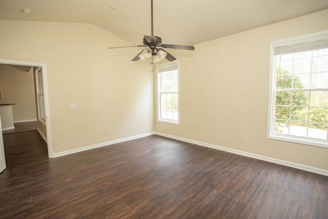 4693 Farm Lake Dr., Myrtle Beach, SC 29579