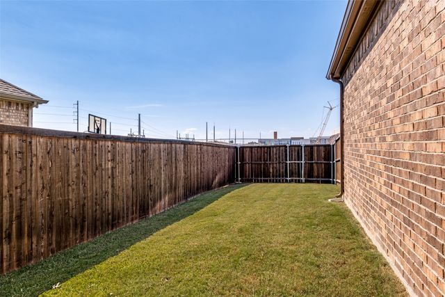 1426 Bellingham Lane, Garland, TX 75044