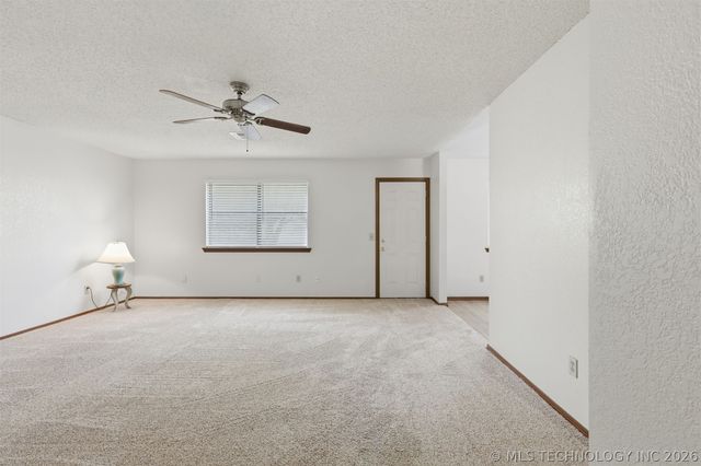 17870 Harding Road, Beggs, OK 74421