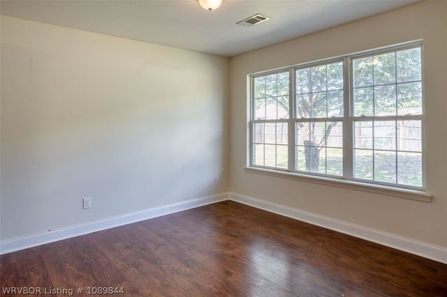 400 Village Drive, Lavaca, AR 72941