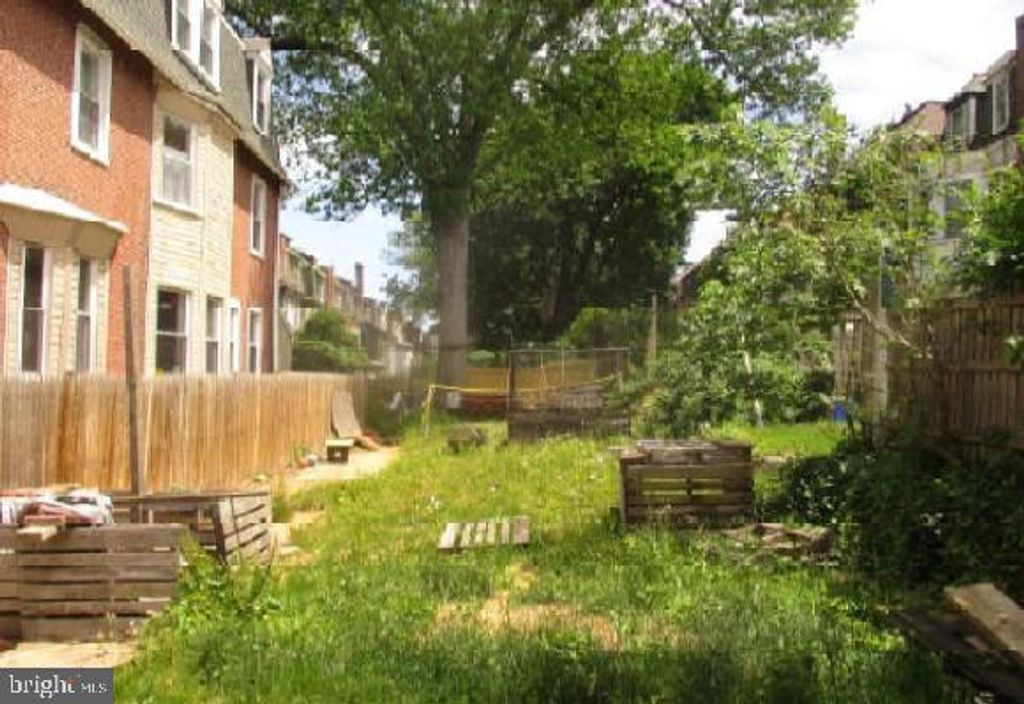 547 S 49TH ST, Philadelphia, PA 19143