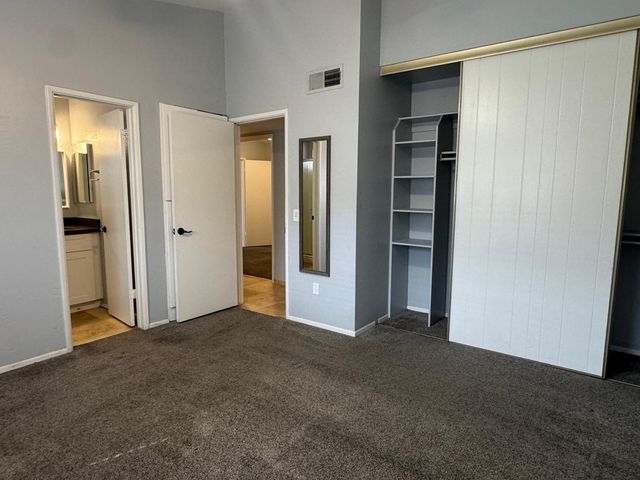 117 W Concorda Drive 103, Tempe, AZ 85282